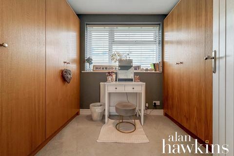 20 Coleridge Close, Royal Wootton Bassett, Swindon, SN4 8LD