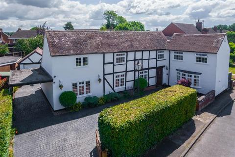 4 bedroom detached house for sale, Lower Ferry Lane, Callow End, Worcester
