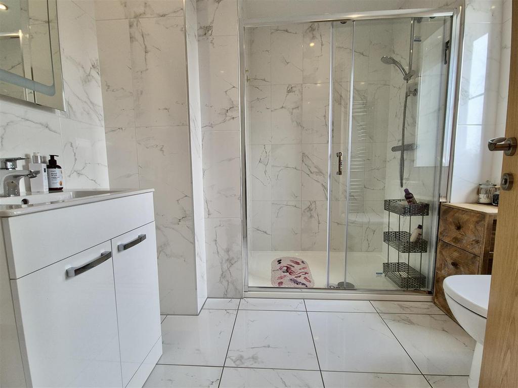 En suite shower/wc