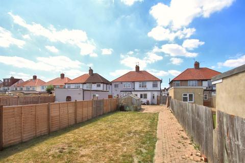 3 bedroom semi-detached house for sale, Clairvale Road, Heston TW5