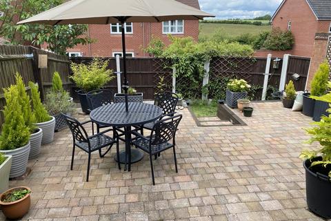 54 Cleobury Meadows, Cleobury Mortimer, Kidderminster, DY14 8EY