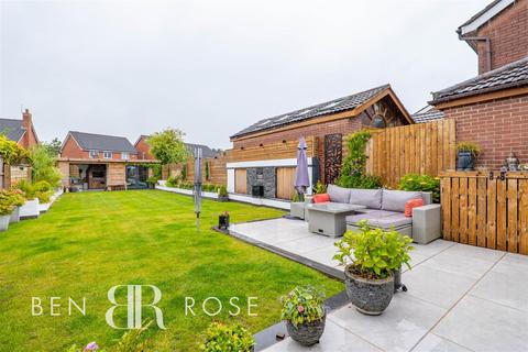 31 Lowther Drive, Leyland, PR26 6QB