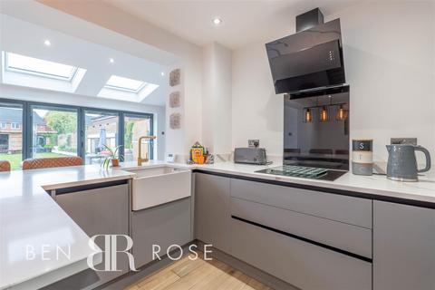 31 Lowther Drive, Leyland, PR26 6QB