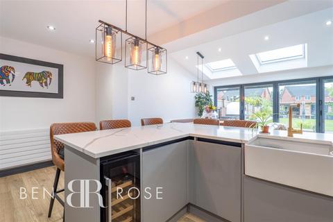 31 Lowther Drive, Leyland, PR26 6QB