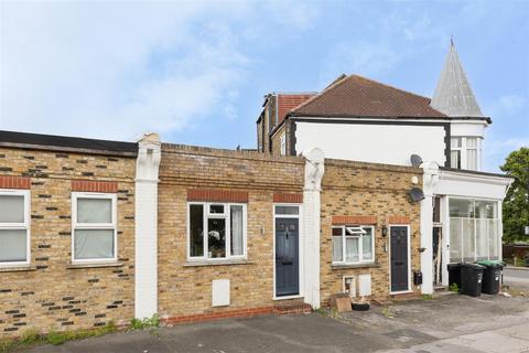 1 bedroom maisonette for sale, Woodside Road, South Norwood