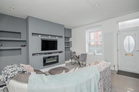 2 bedroom terraced house for sale, Roseneath Terrace, Leeds