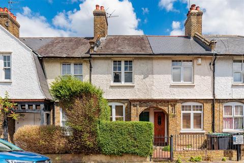 2 bedroom terraced house for sale, Siward Road, London N17