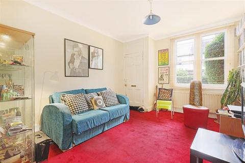 2 bedroom terraced house for sale, Siward Road, London N17