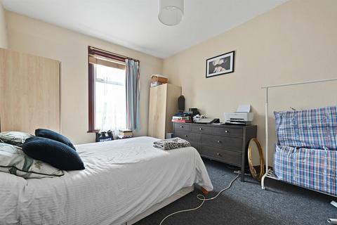 Property for sale, High Street, Harlesden, NW10 4SP