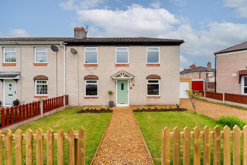 Clitheroe Road, Weaverham 3 bed house for sale £280,000