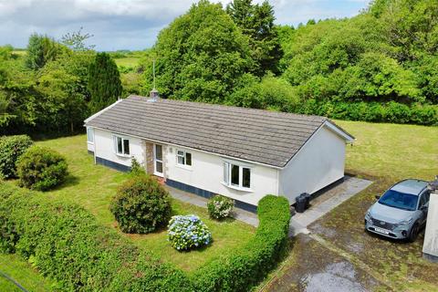 3 bedroom detached bungalow for sale, Martletwy, Narberth