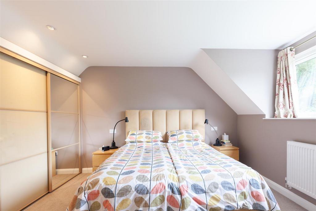 Master Bedroom 1.jpg