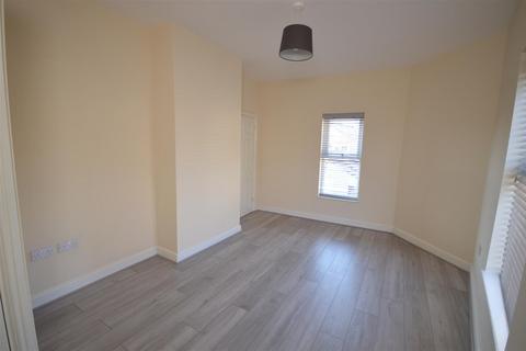 1 bedroom flat to rent, Beancroft Road, Castleford