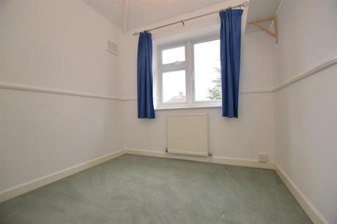 2 Baydon Drive, Reading, RG1 6JB