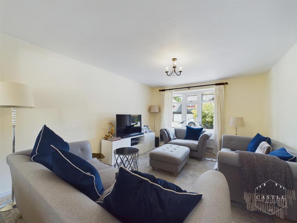 Lounge/dining room