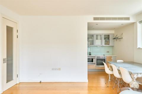 2 bedroom apartment for sale, Riverside Quarter, Wandsworth, SW18