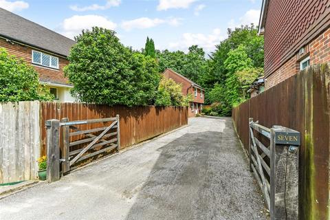 4 bedroom detached house for sale, Grenehurst Way, Petersfield, Hampshire