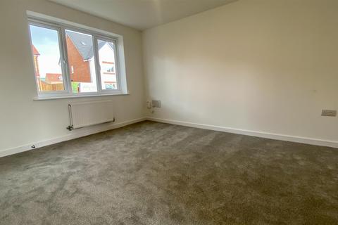 3 bedroom semi-detached house to rent, Whitmore Place, Coventry