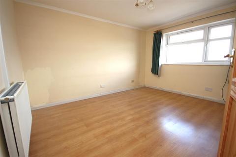 1 bedroom flat for sale, Stafford Road, Seaford