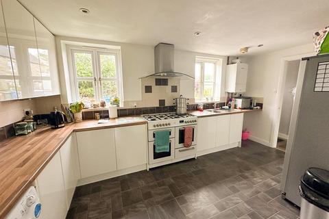 17 Drovers Walk, Hellifield, Skipton, BD23 4DW