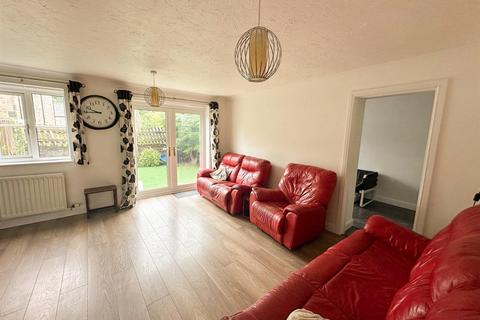17 Drovers Walk, Hellifield, Skipton, BD23 4DW