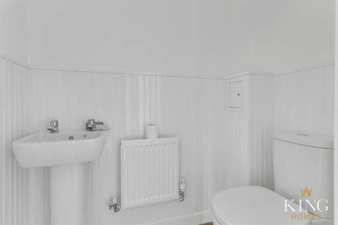 75 Bailey Avenue, Meon Vale, Stratford-upon-avon, CV37 8QW