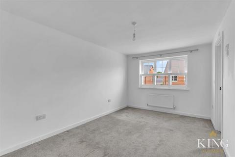 75 Bailey Avenue, Meon Vale, Stratford-upon-avon, CV37 8QW