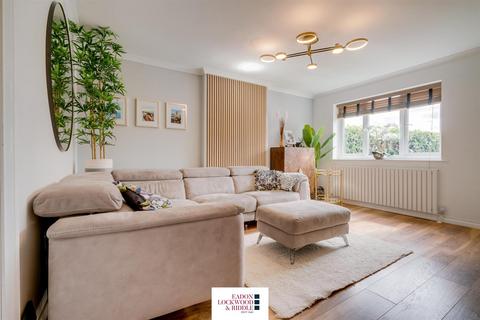 26 Ferndale Drive, Bramley, Rotherham, S66 3YD