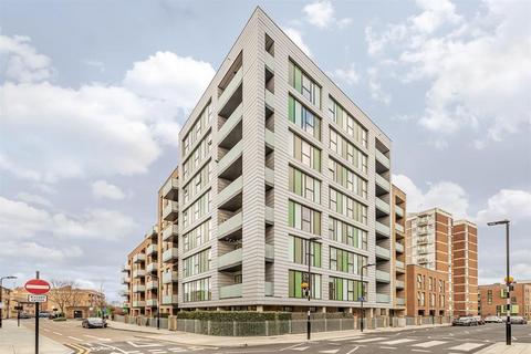 2 bedroom apartment to rent, Whiston Road, London, E2