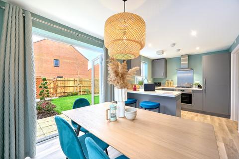 3 bedroom detached house for sale, Plot 107, The Spruce II at Coronation Fields, Park Lane RG40
