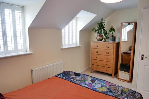 41 Bentley Grove, Calne, SN11 8EJ