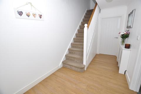 33a Cae Gwyrdd, St Clears, Carmarthen, SA33 4BE