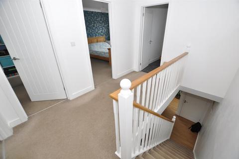 33a Cae Gwyrdd, St Clears, Carmarthen, SA33 4BE