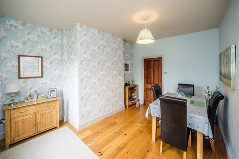 4 bedroom end of terrace house for sale, Shelf Moor Road, Halifax HX3