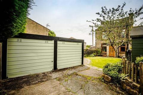 4 bedroom end of terrace house for sale, Shelf Moor Road, Halifax HX3