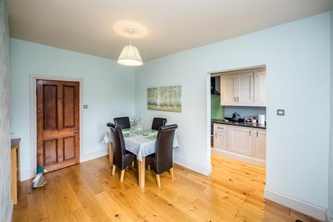 4 bedroom end of terrace house for sale, Shelf Moor Road, Halifax HX3