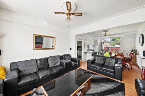 3 bedroom terraced house for sale, Argyle Avenue, Hounslow TW3