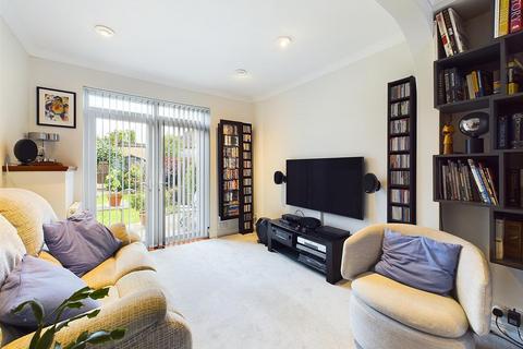 2 bedroom terraced house for sale, Hartland Drive, Ruislip HA4