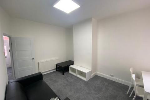 3 bedroom house to rent, Redruth Street, Fallowfield, Manchester