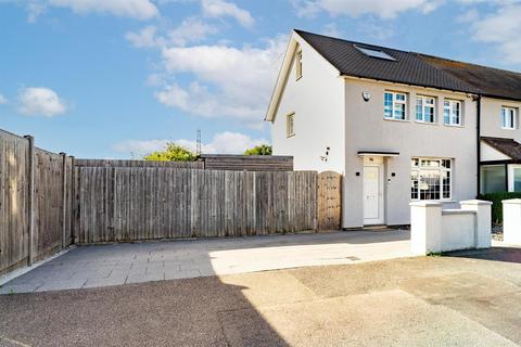 3 bedroom end of terrace house for sale, Rossington Avenue, Borehamwood WD6