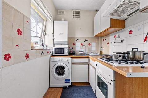 67c Selhurst Road, London, SE25 5QB