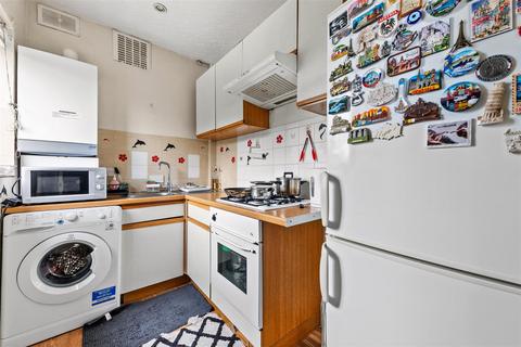 67c Selhurst Road, London, SE25 5QB