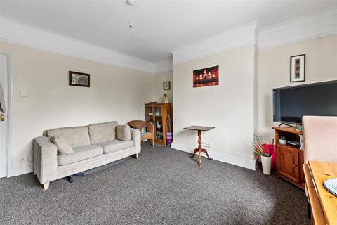 67c Selhurst Road, London, SE25 5QB