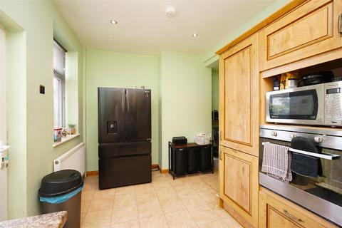 22 Abbots Vale, Barrow-in-furness, LA13 9PA