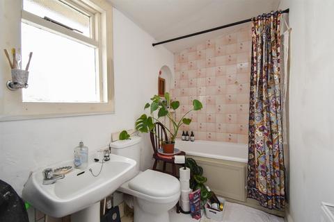 7 Alpine Road, Hastings, TN34 3JP