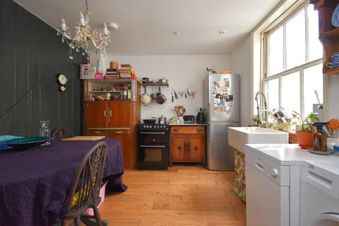 7 Alpine Road, Hastings, TN34 3JP