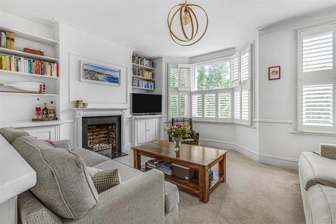 3 bedroom flat for sale, Gladwyn Road, Putney, SW15