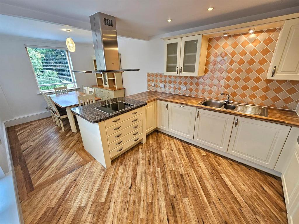 Kitchen Breakfast Room