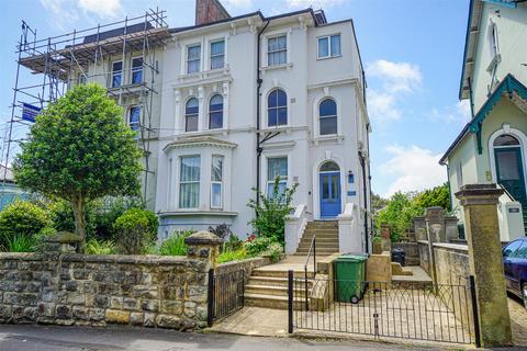 3 bedroom flat for sale, Baldslow Road, Hastings