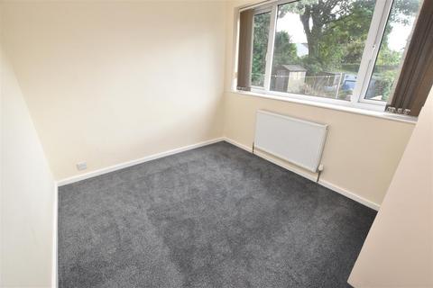 24 Kirkgate, Waltham, Grimsby, DN37 0LS